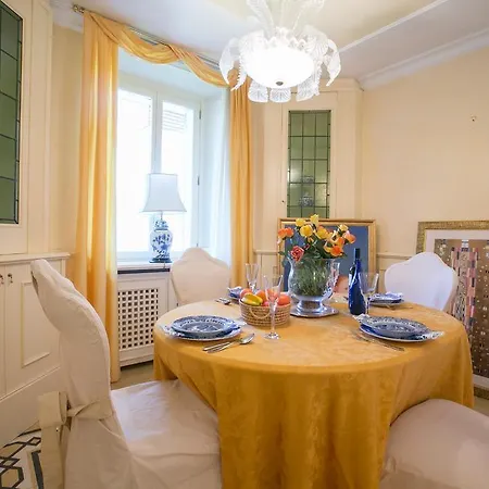 Alba Lanzo Villa *